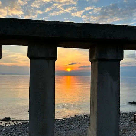 Rada Apartman Kraljevica