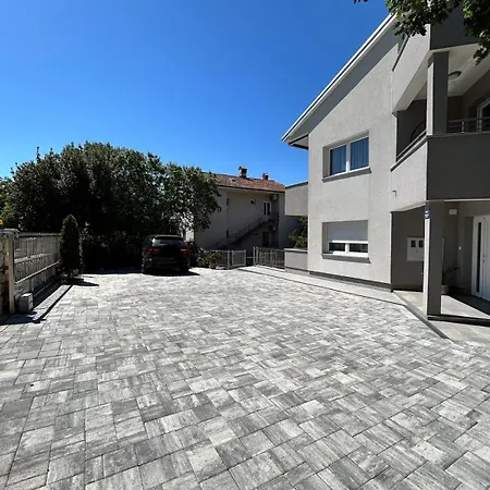 Apartment Rada Kraljevica